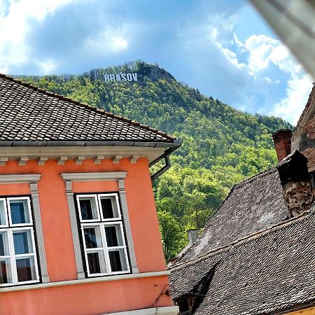 White Moon Apartment Brašov Exteriér fotografie
